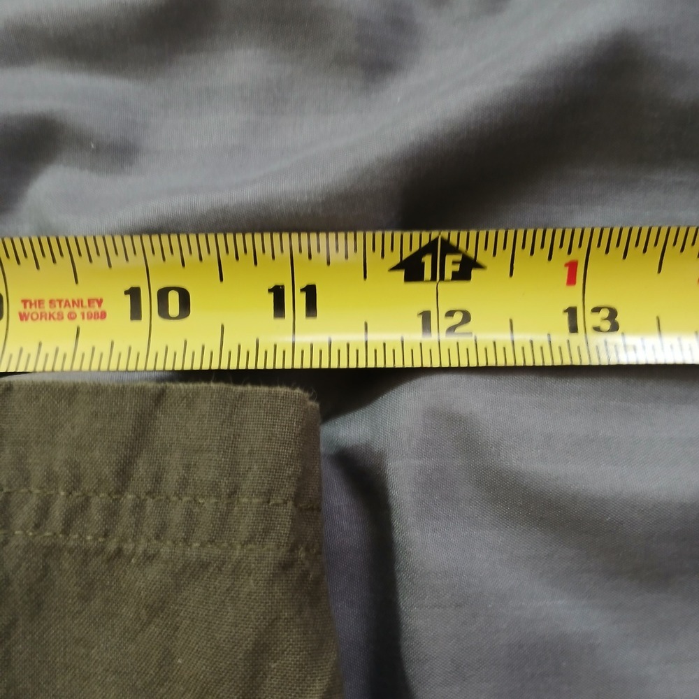 Icebreaker Olive Green Men’s Flat Front Shorts - Picture 3 of 10